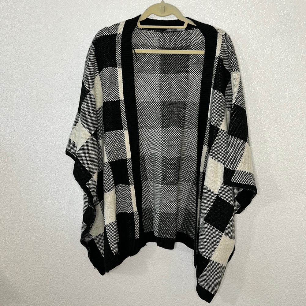 Women’s poncho